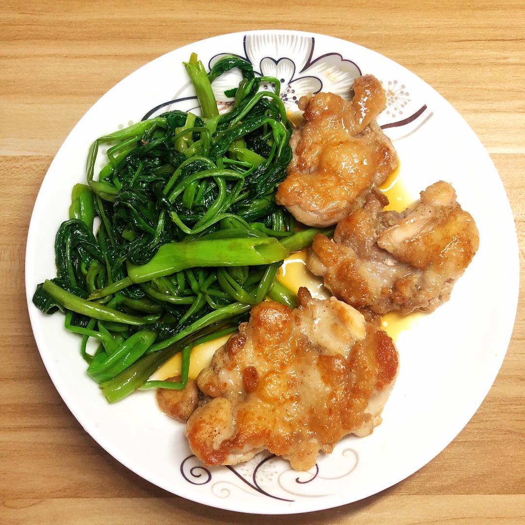 1年7本食谱100道菜，之46：嫩煎鸡肉