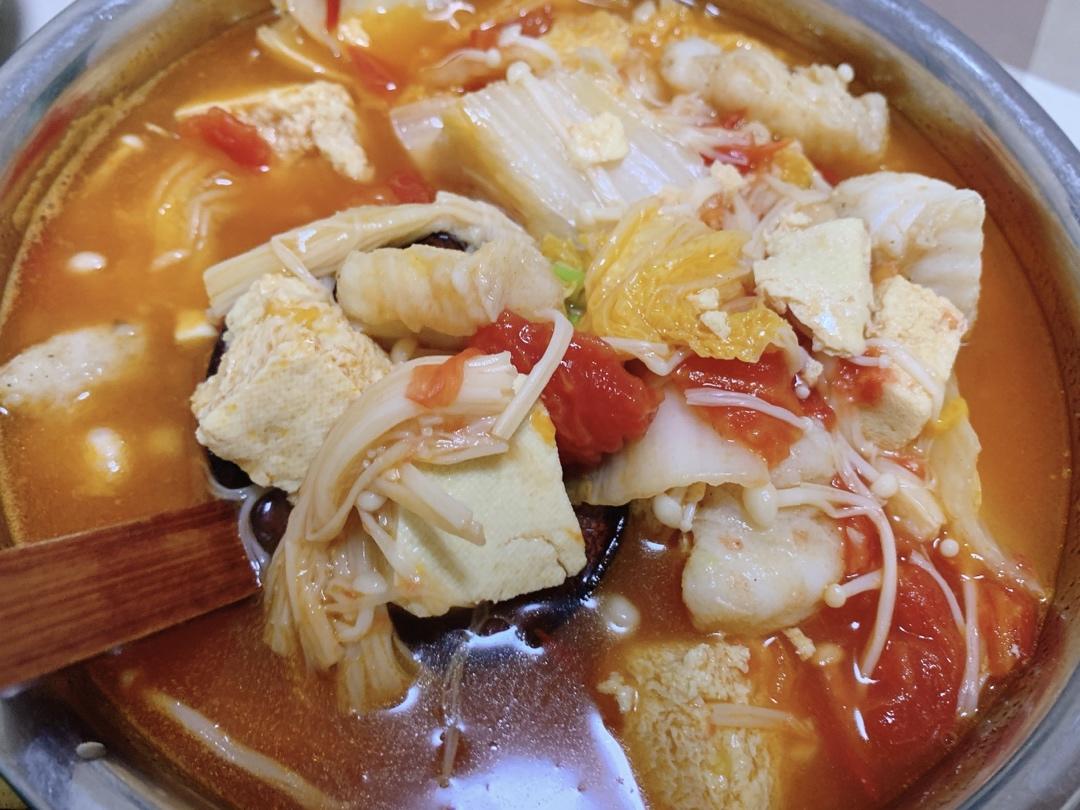 番茄龙利鱼豆腐煲