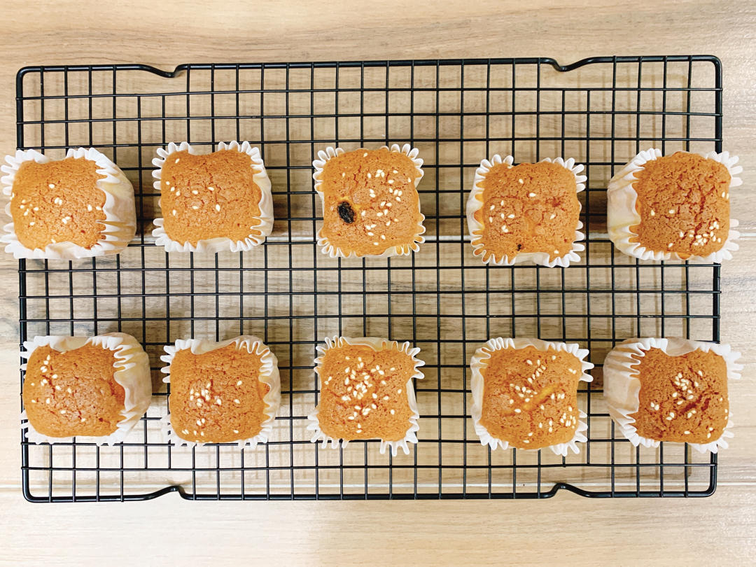 确定是儿时老蛋糕的味道，蛋糕房老板给的方子，超好吃