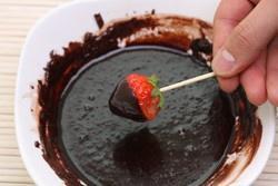 巧克力草莓的做法 步骤5