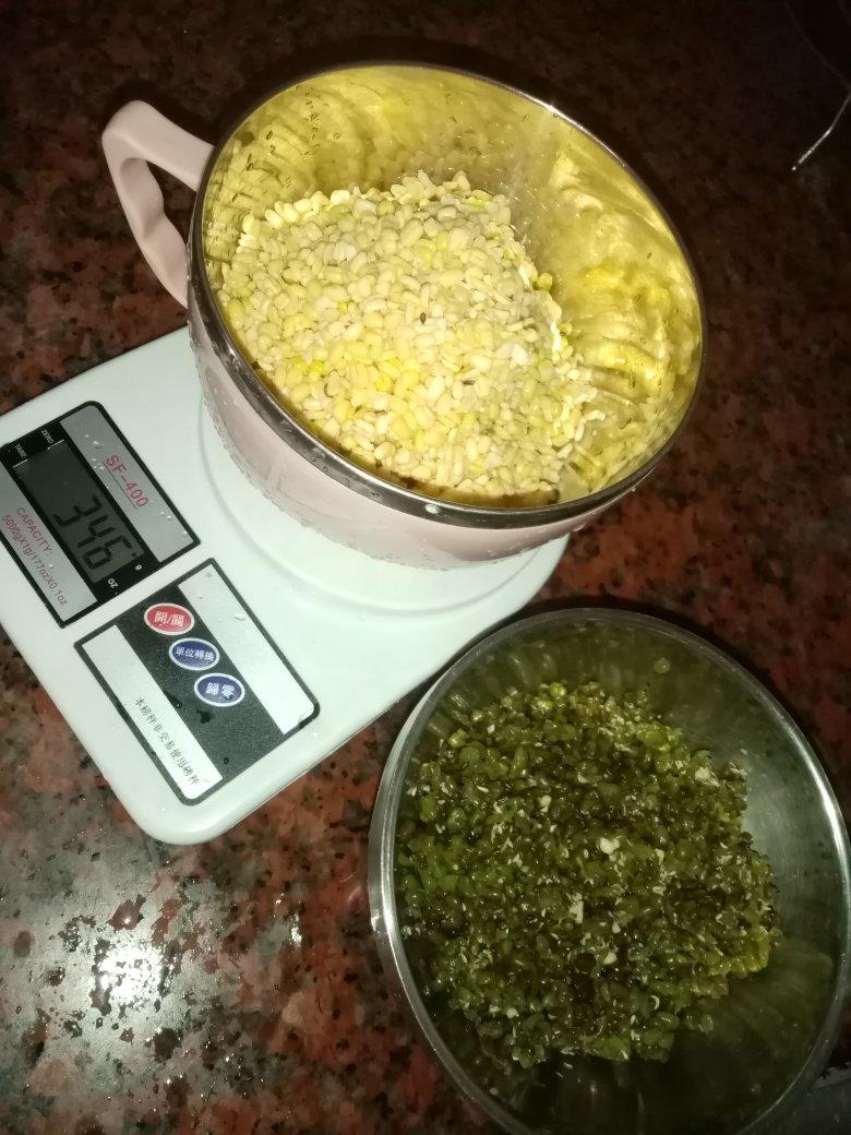 细腻绿豆沙馅和绿豆糕
