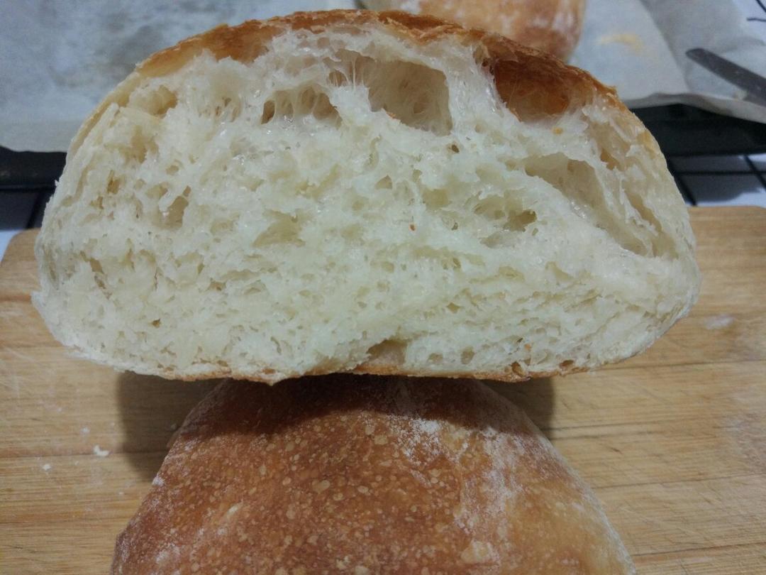 免揉意大利拖鞋面包ciabatta（吐血整理史上最全藤田千秋免揉欧包制作心得）