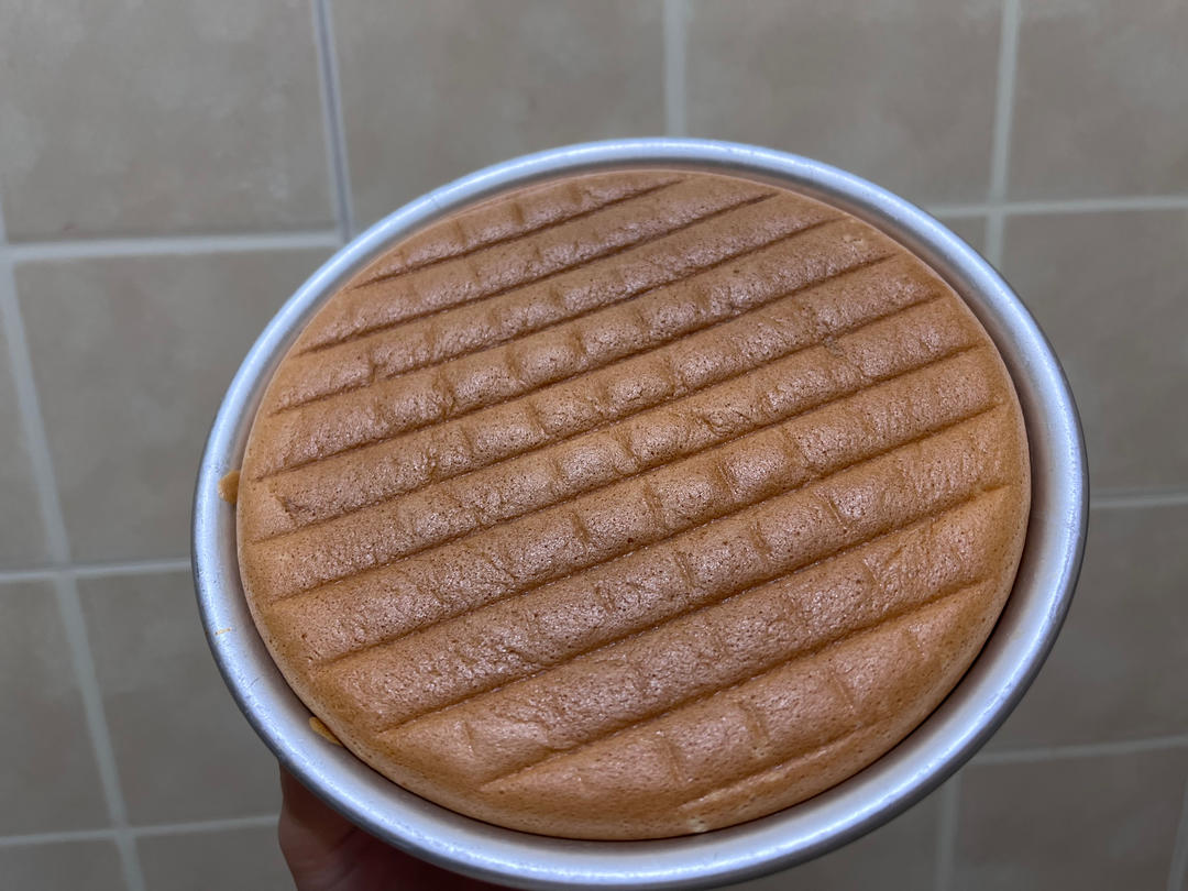 六寸戚风蛋糕(掌握这几点，做戚风就跟煮米饭一样简单)