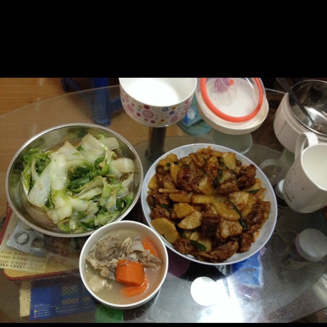 胡萝卜土豆炖排骨