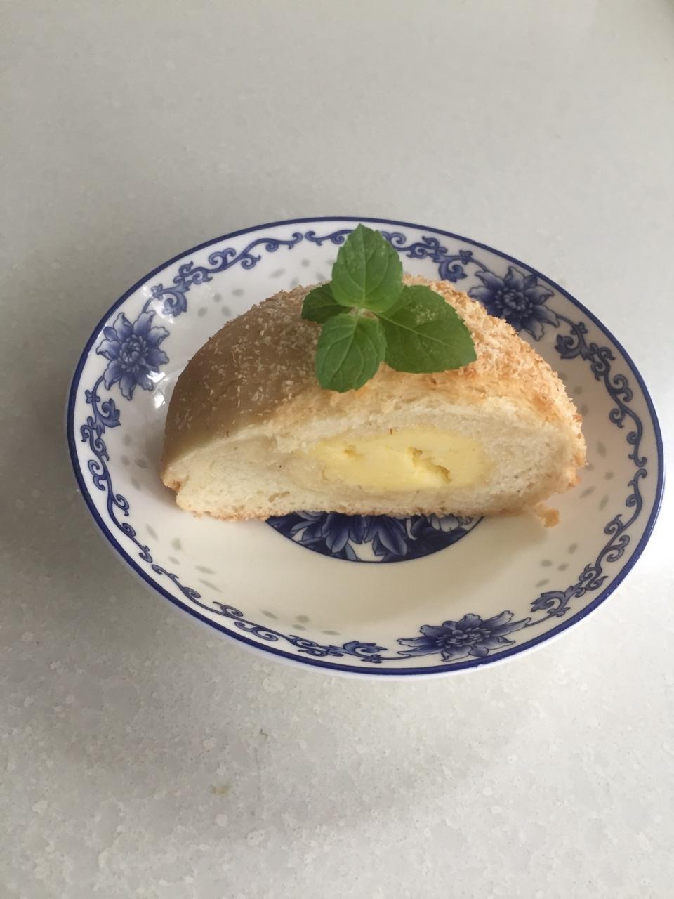 椰蓉奶酥面包