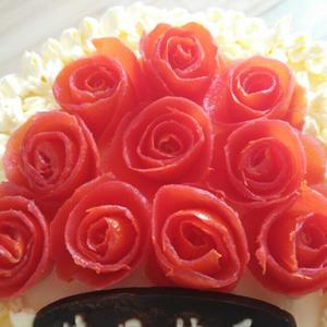 玫瑰蛋糕（西红柿版）的做法 步骤2