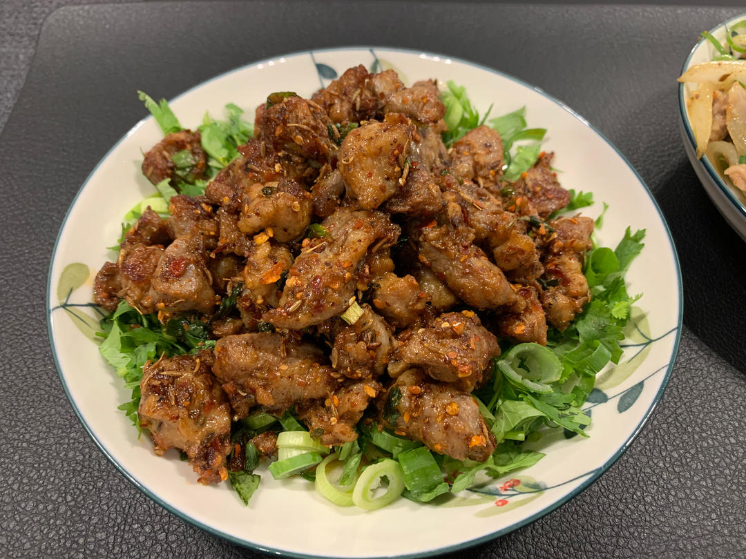 吃不到膻味的比烧烤更好吃的孜然羊肉🐏