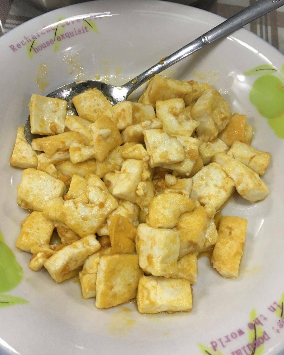 咸蛋黄豆腐