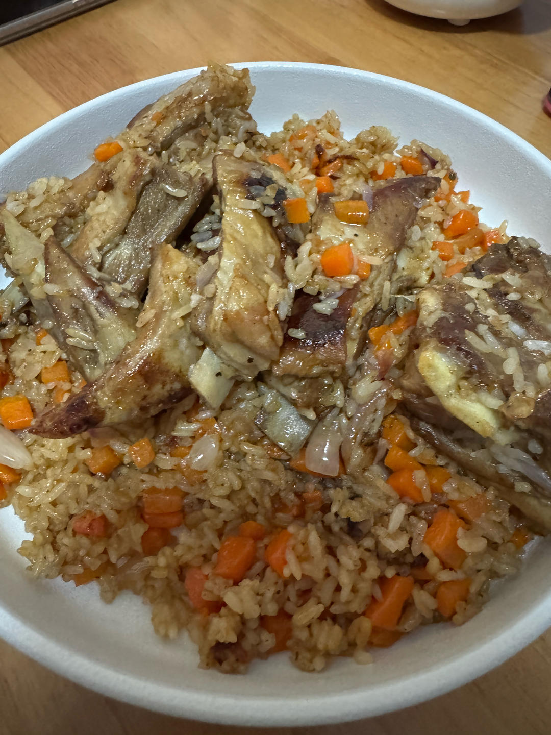 新疆羊排手抓饭