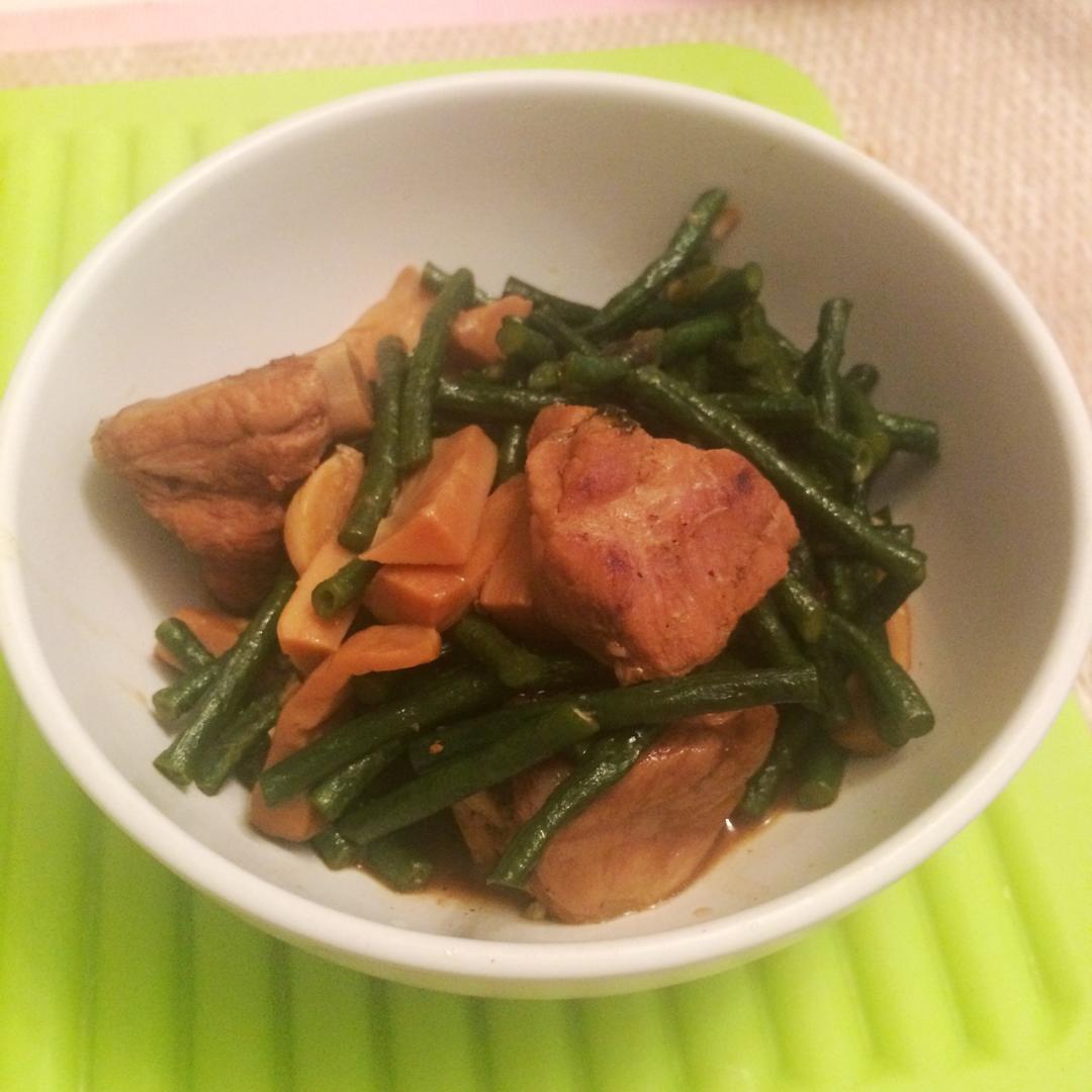 排骨炖豆角
