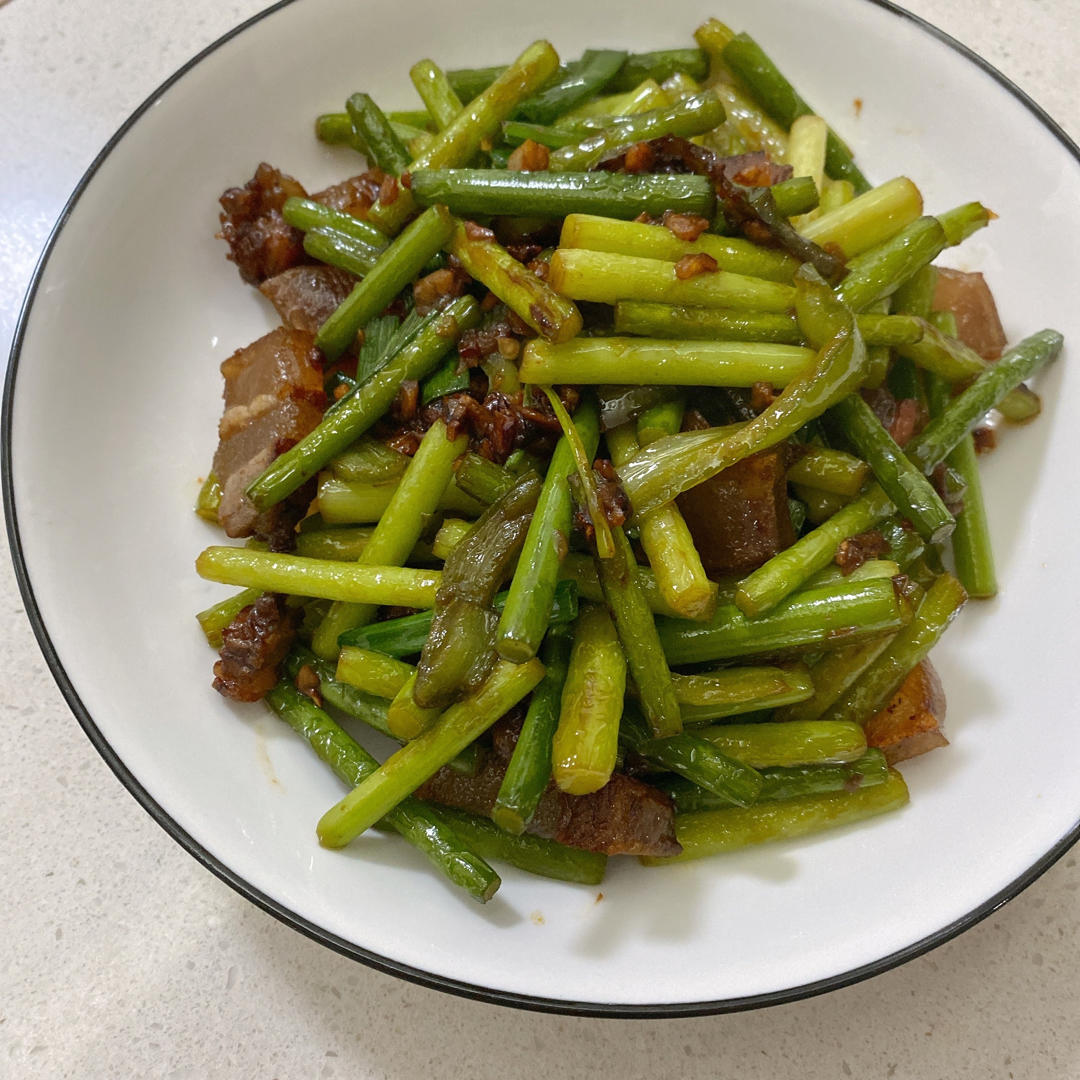 蒜苔炒肉