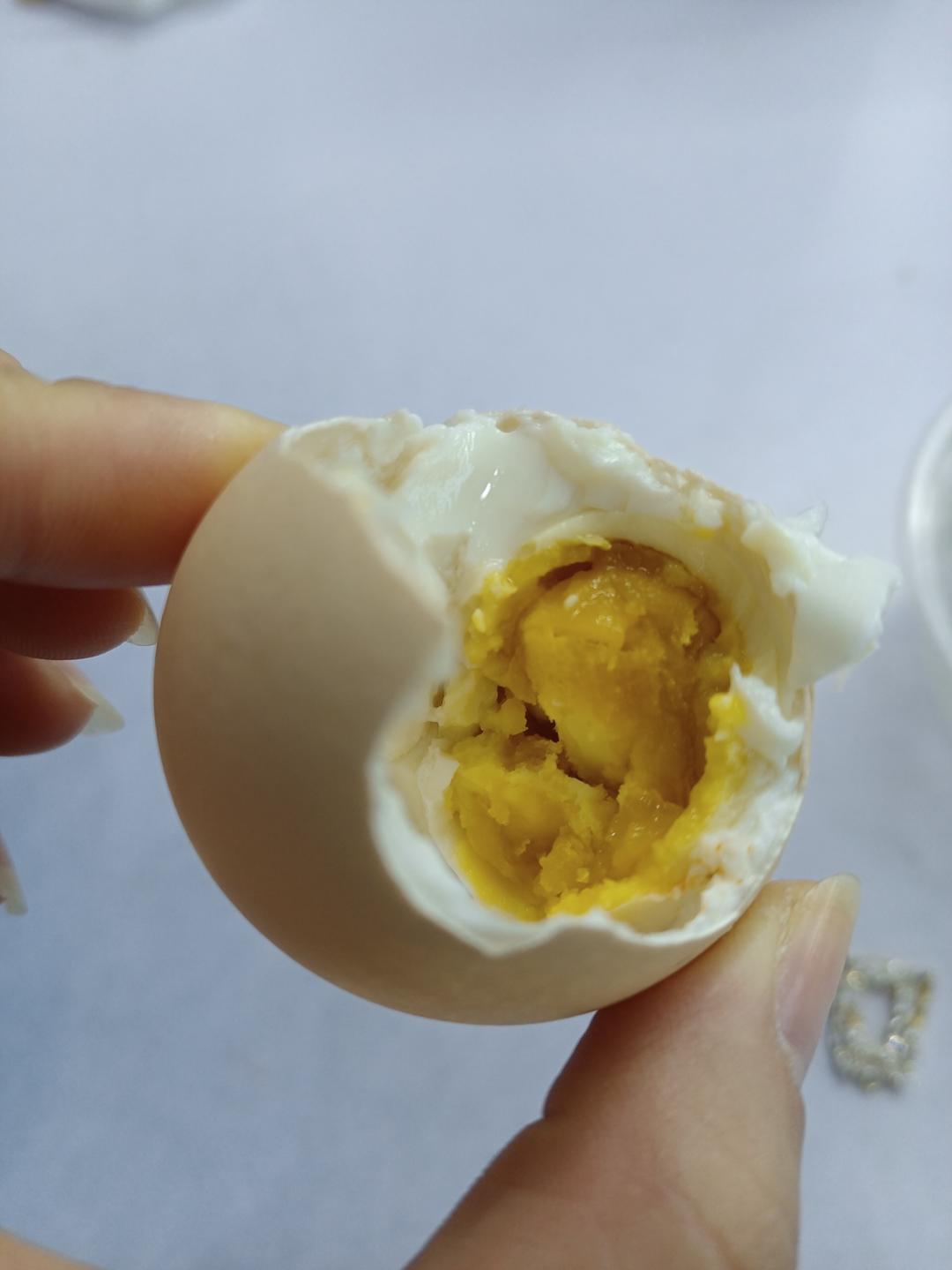 自制咸鸡蛋腌鸡蛋