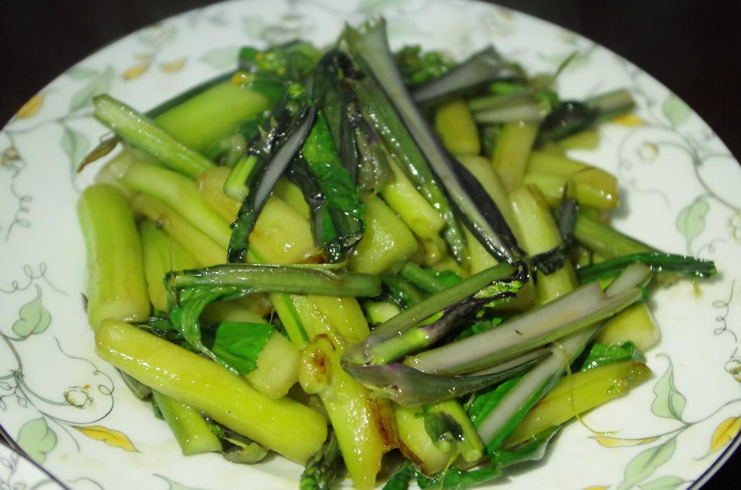 炝炒红菜苔