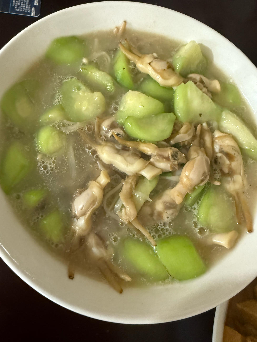 夏天的味道～鲜美又清爽！丝瓜烧蛏子