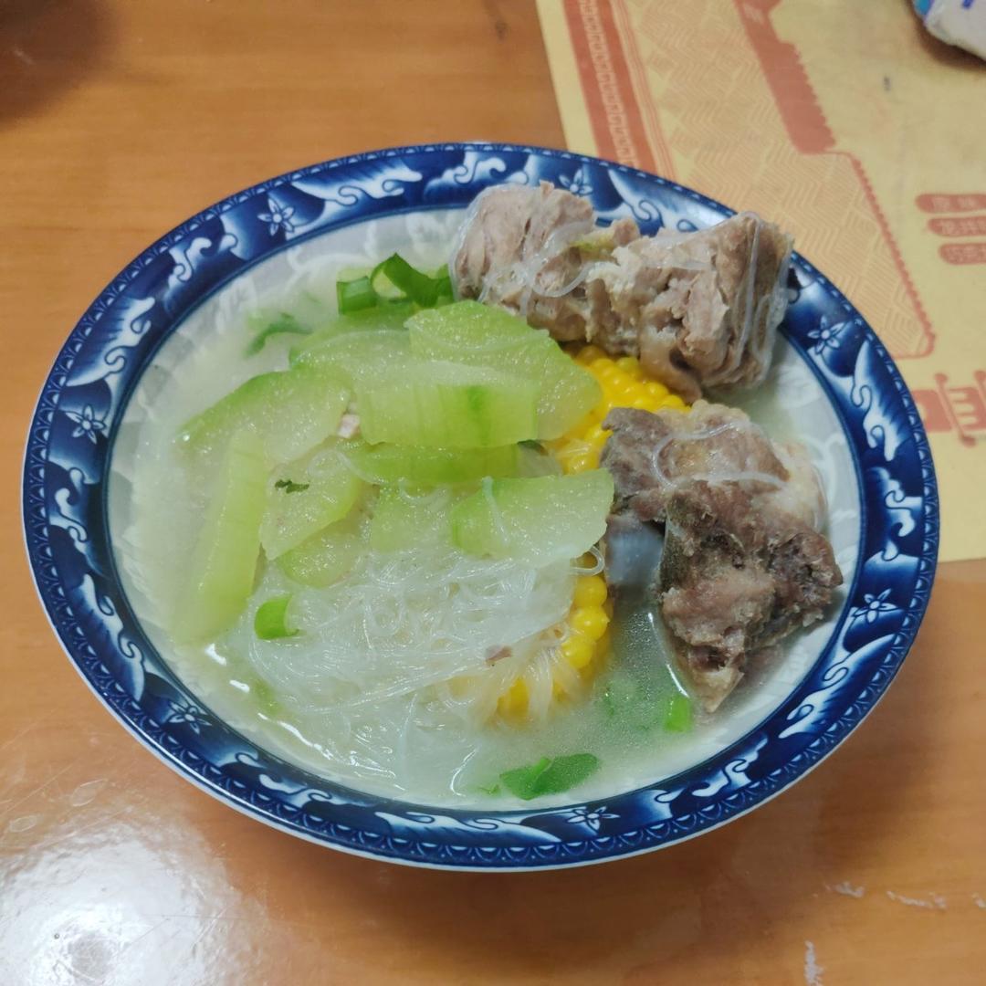 冬瓜排骨汤，夏天的味道