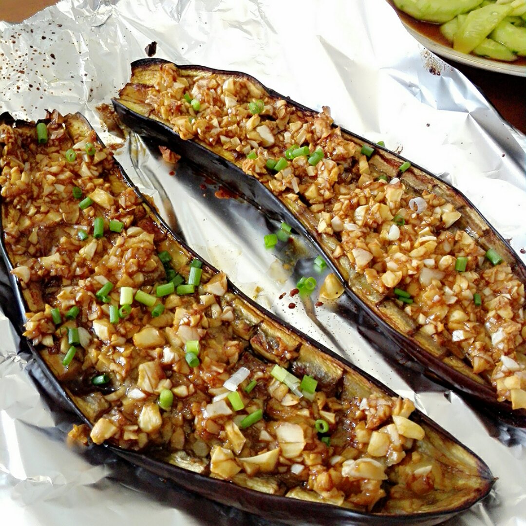 CC招牌菜销魂烤茄子，百吃不厌！