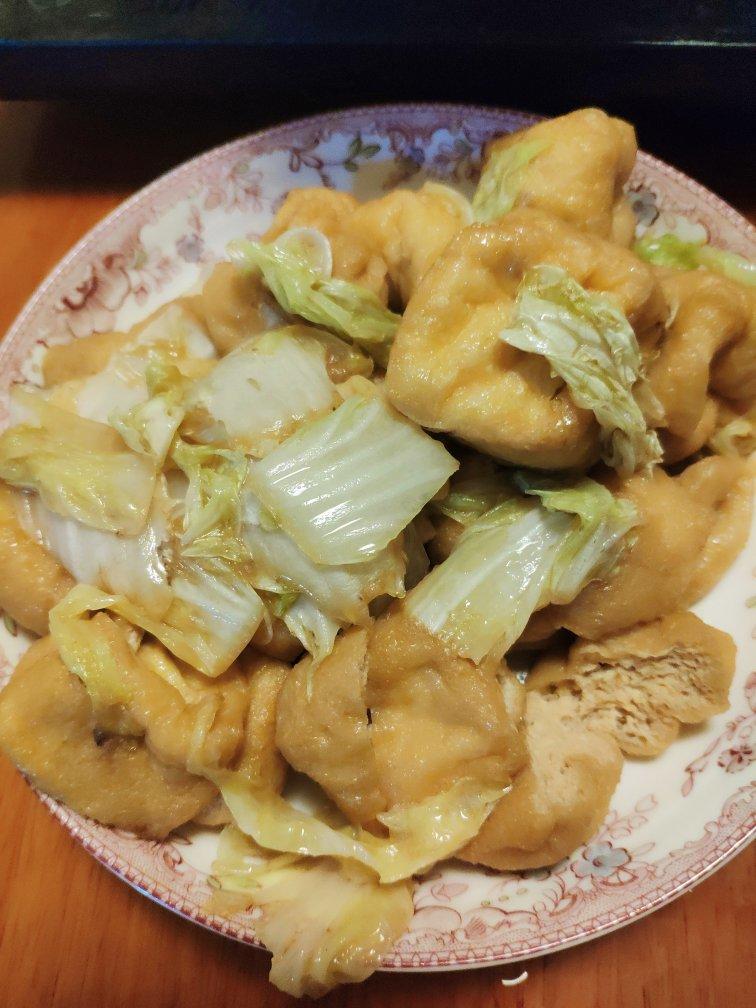 油豆腐炒包菜（快手菜）