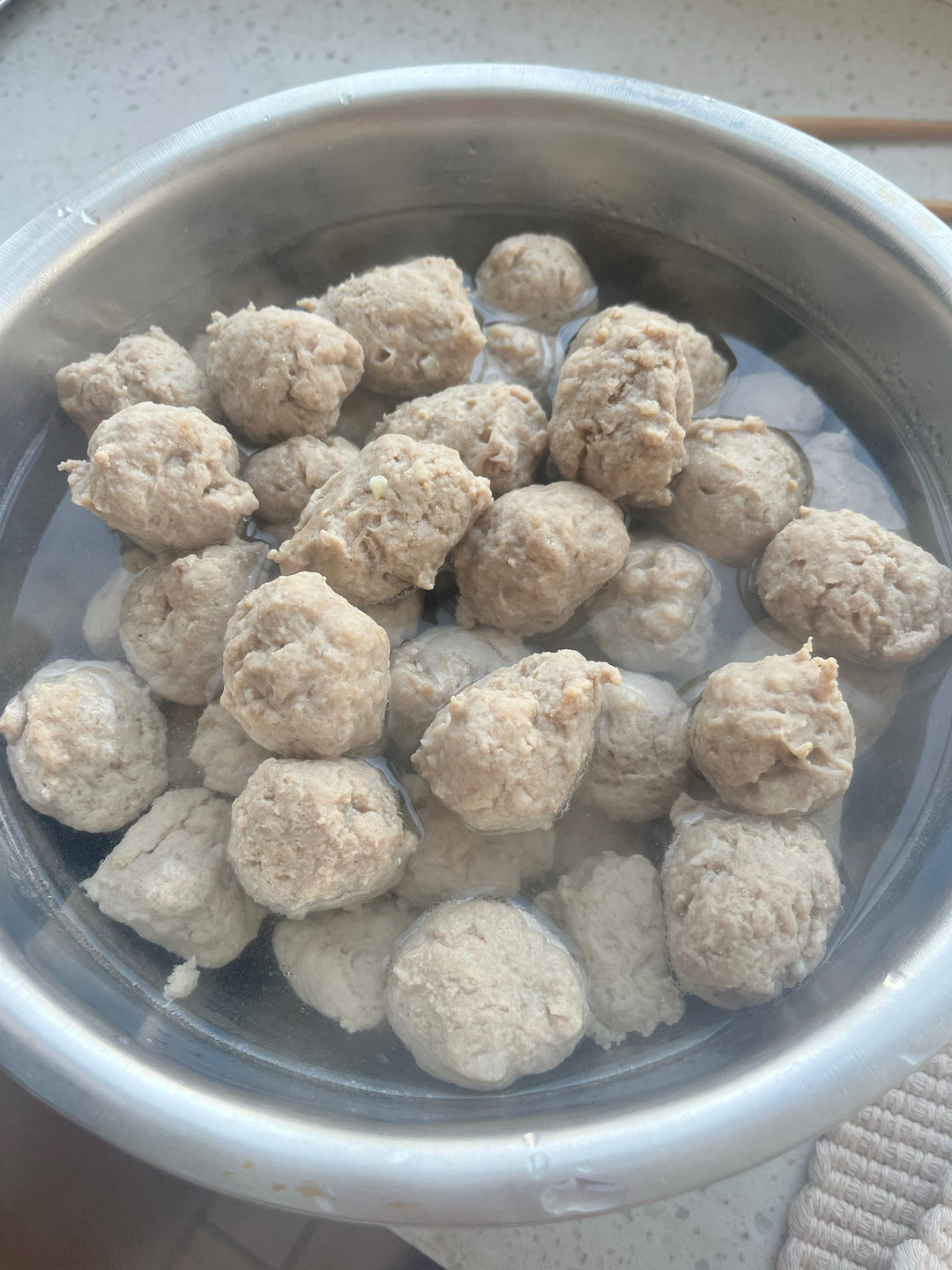 自制Q弹牛肉丸（搅拌机版）（不用手打也能上筋）