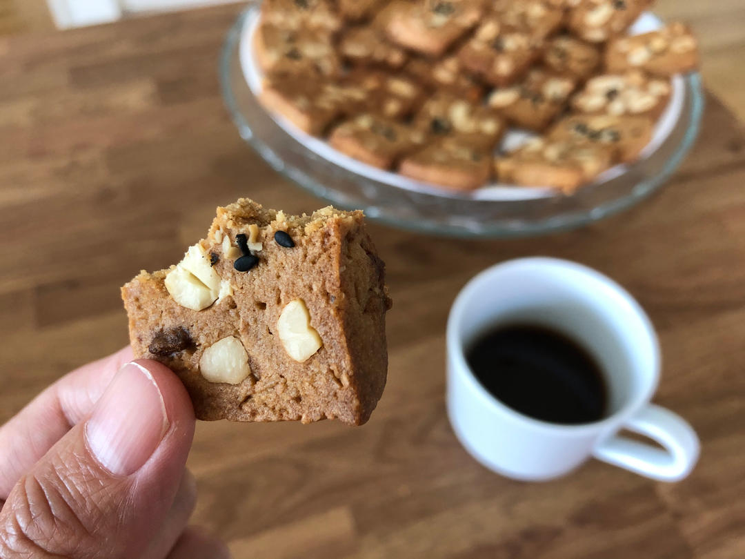红糖腰果饼干