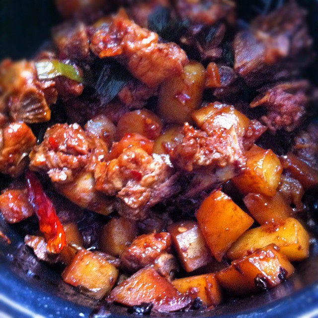 土豆炖排骨
