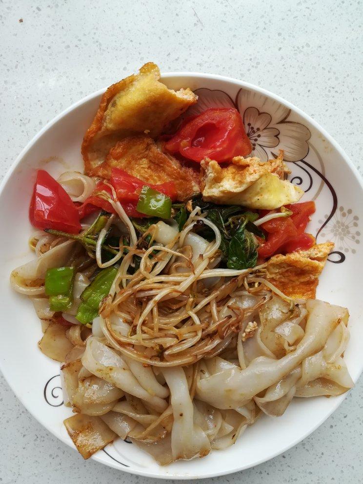 炒河粉