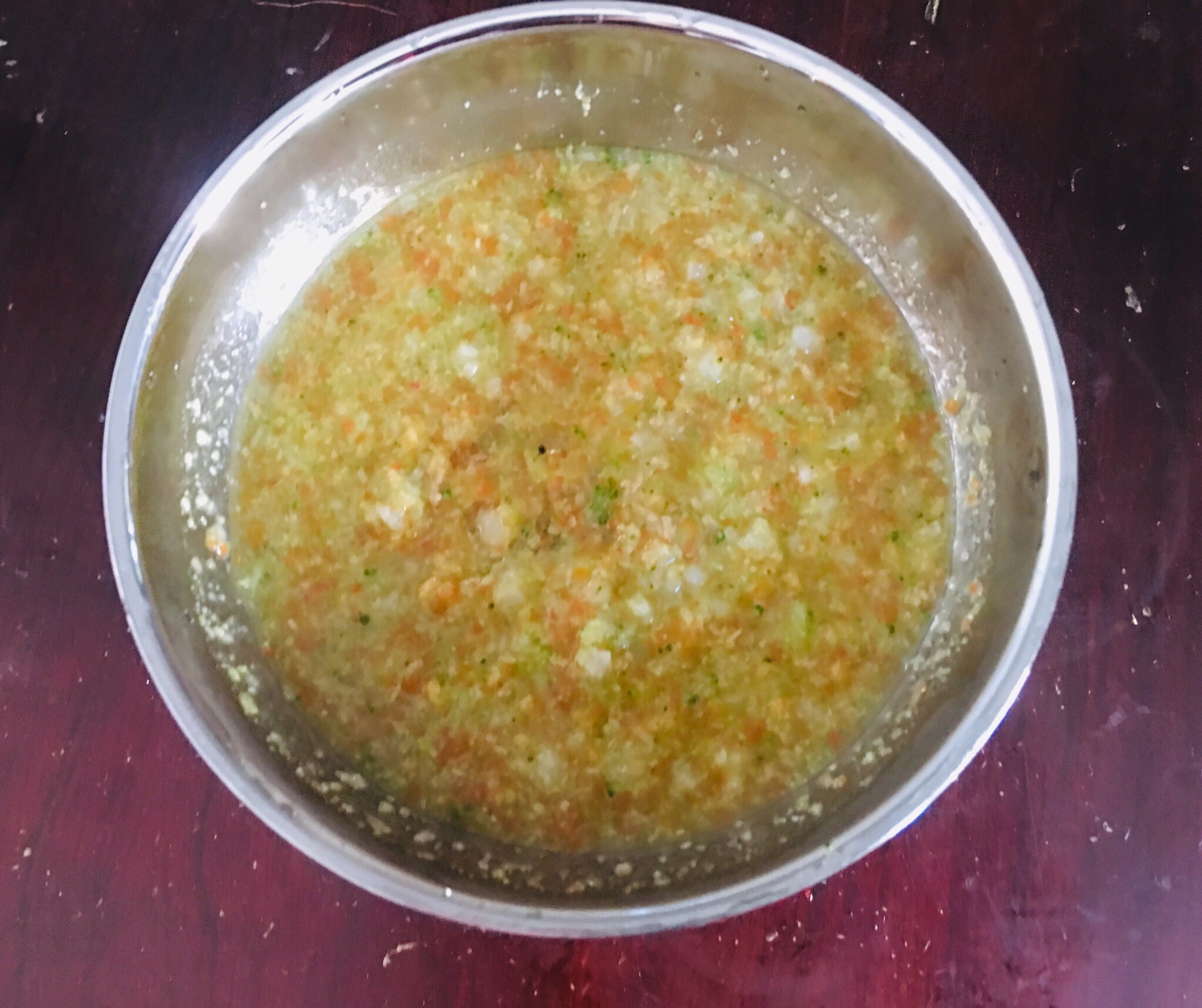 BB粥：蔬菜虾粥的做法