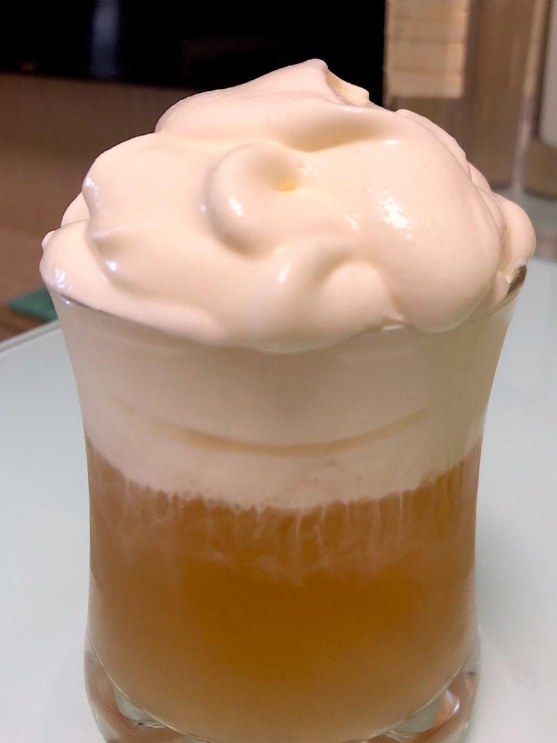 海盐芝士奶盖红茶