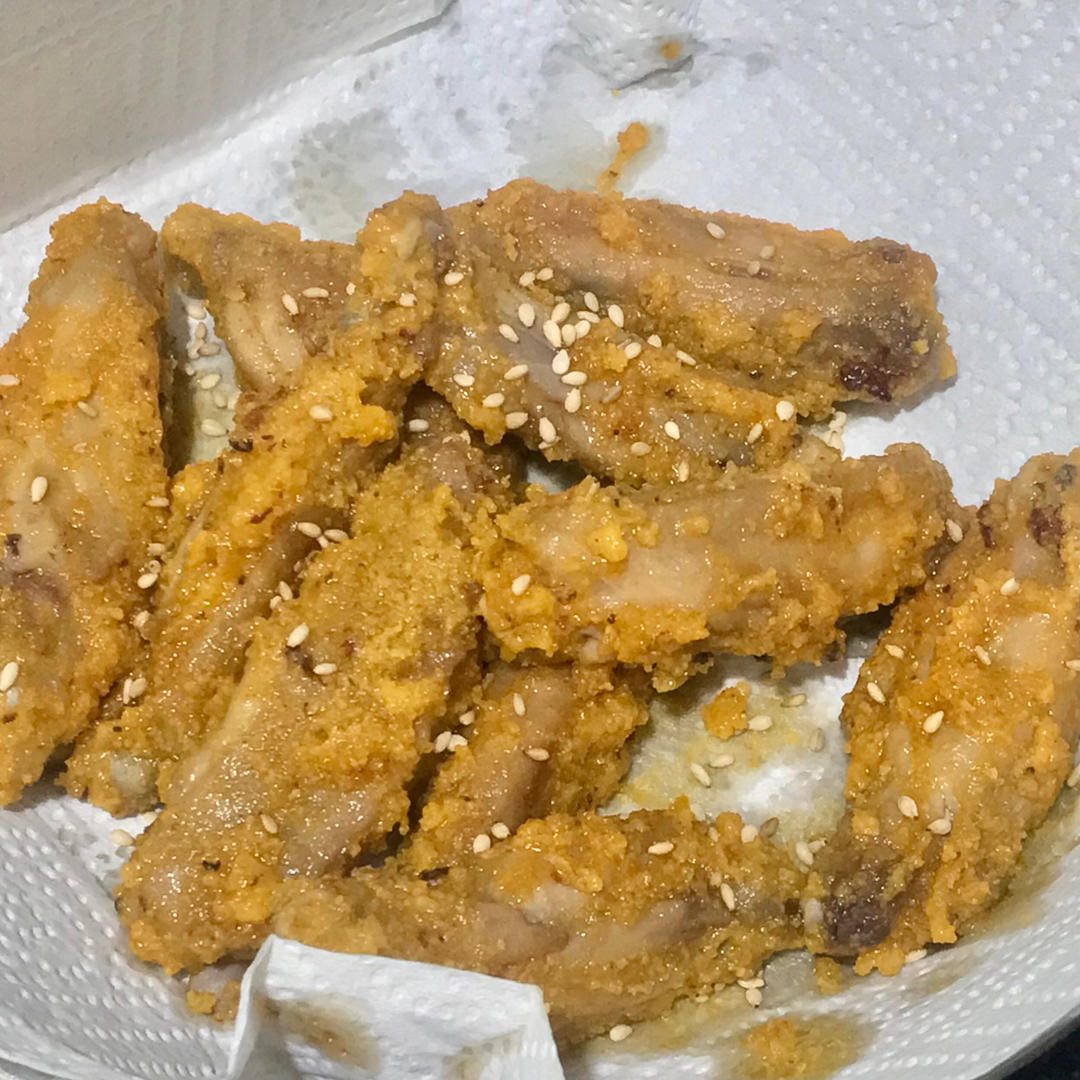 金沙鸡翅【咸蛋黄焗鸡翅】