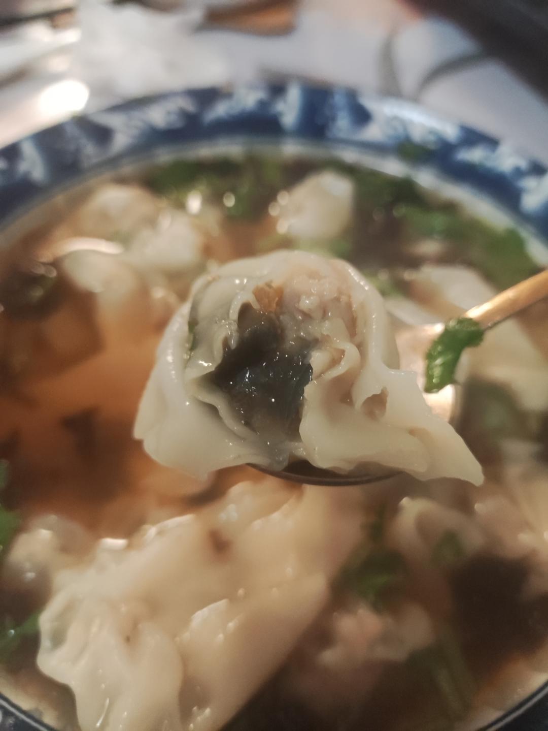 皮蛋鲜肉馄饨 （野馄饨）<302小厨房>