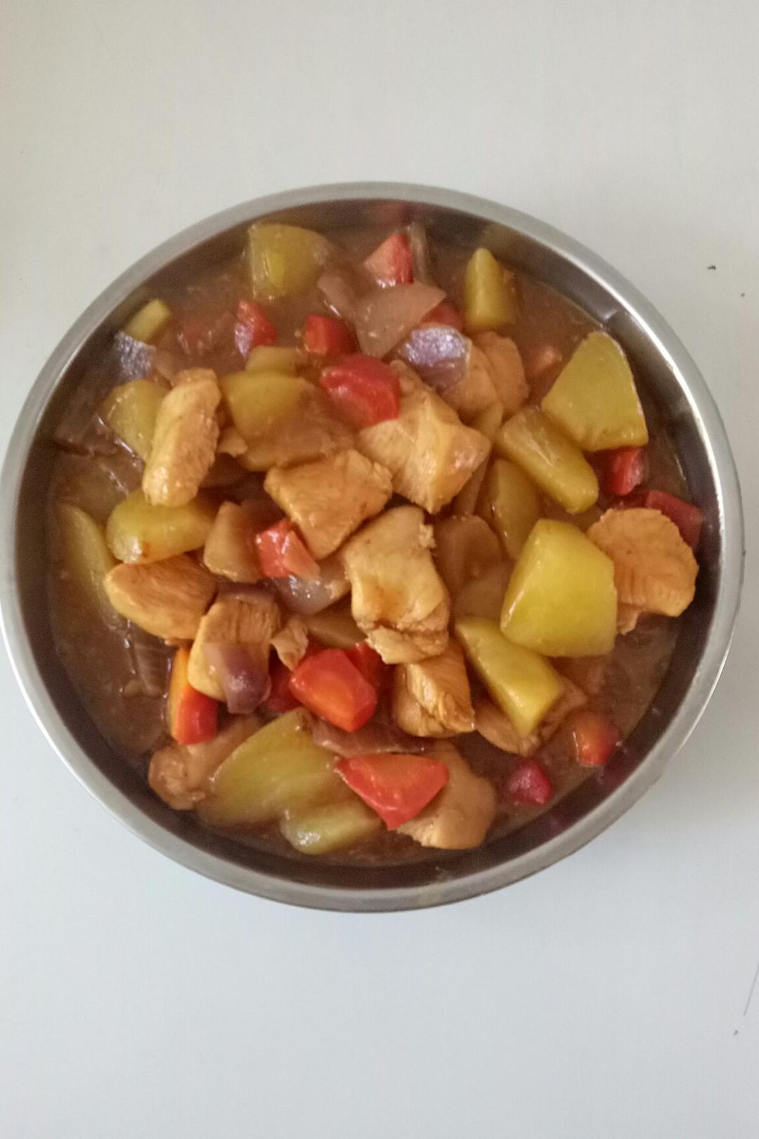 咖喱土豆鸡块