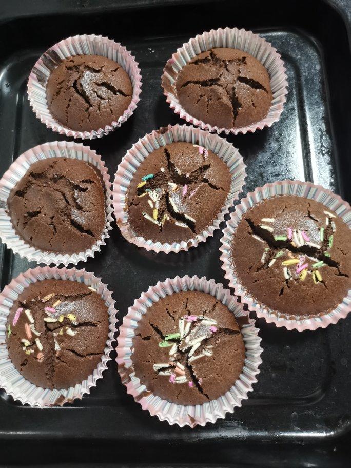 简单又美味的Muffins，黑巧克力玛芬蛋糕！✨