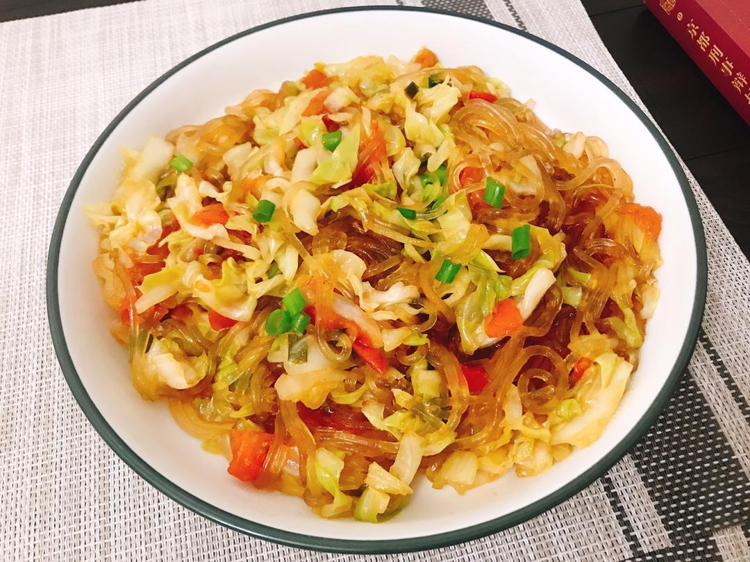 肉末圆白菜（甘蓝菜）炒粉丝【妞的食记】