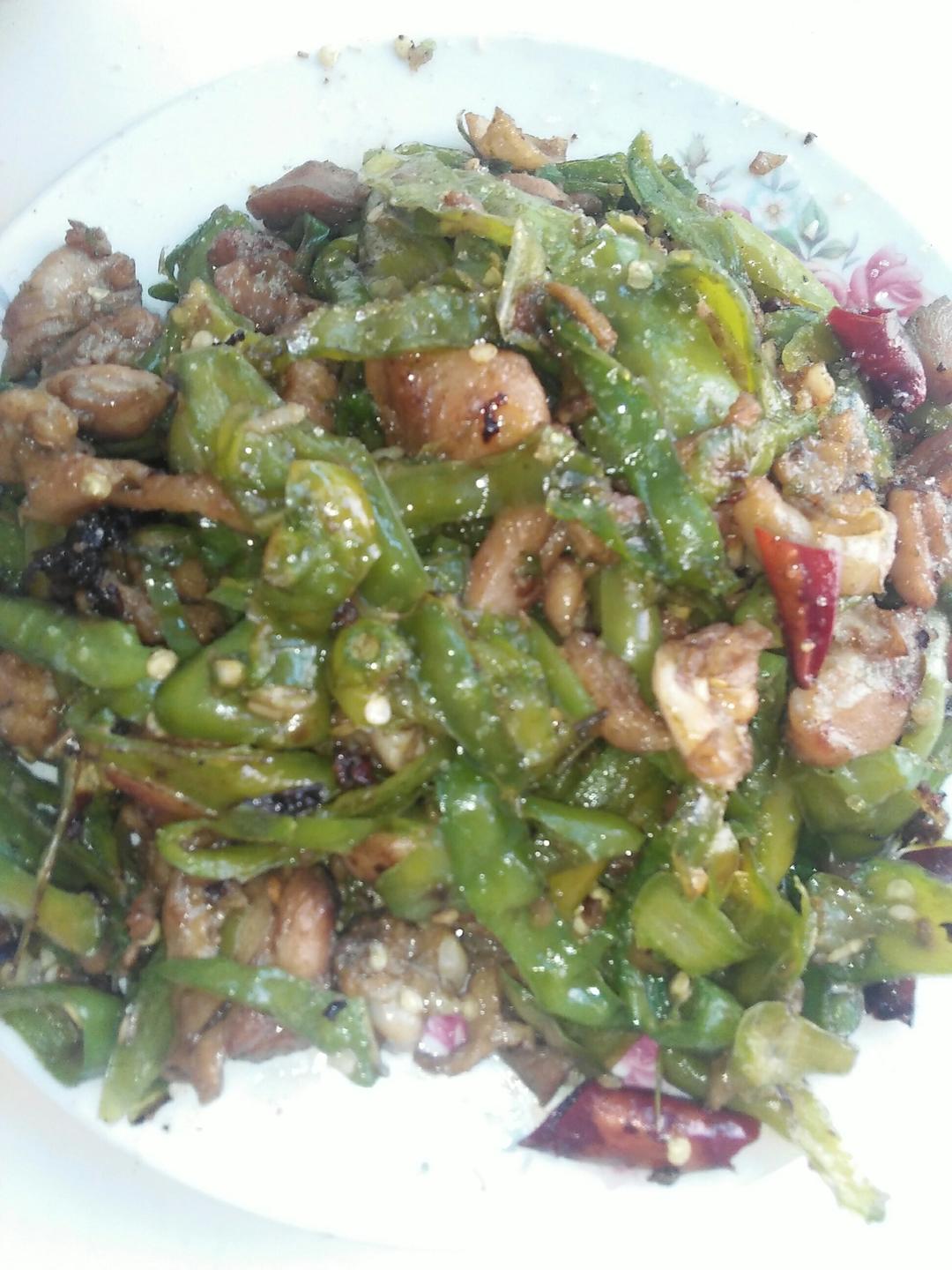 辣椒炒鸡腿