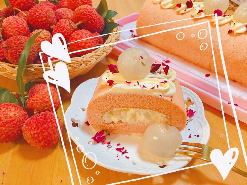 《Tinrry+》粉红荔枝蛋糕卷