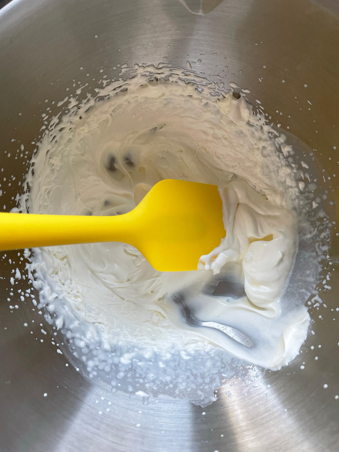 淡奶油的打发全过程，新手100%成功