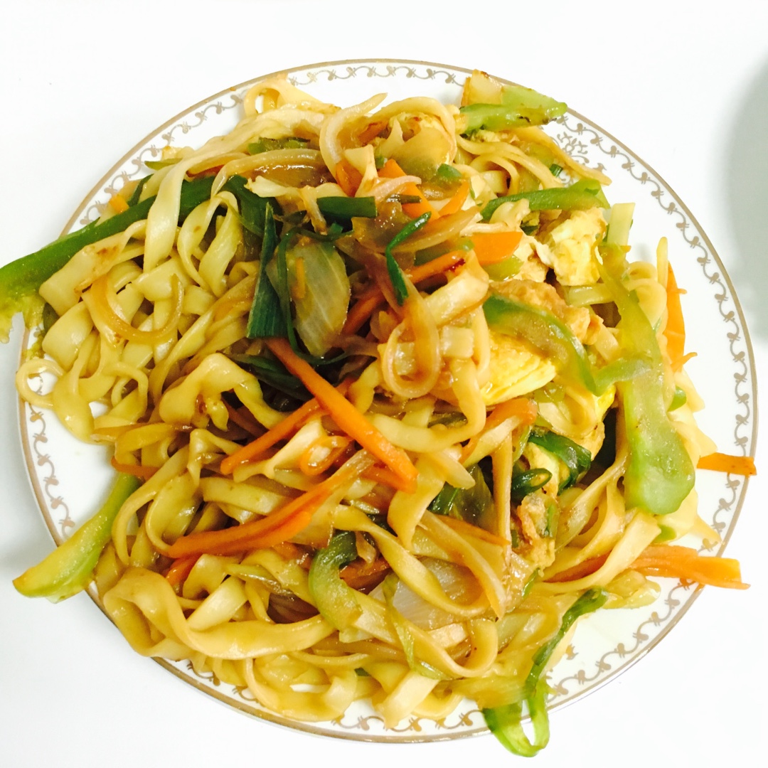 鸡蛋青菜炒面（宝宝面）