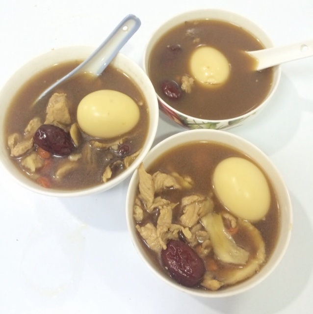 当归红枣鸡蛋汤