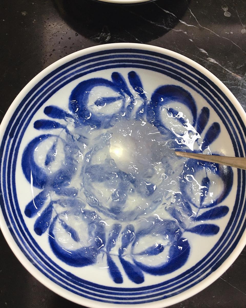 冰糖红枣炖燕窝