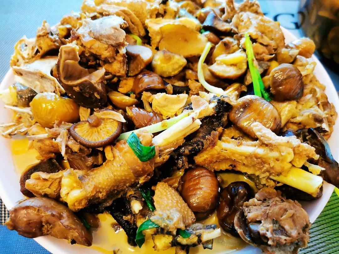 【栗子烧鸡】鸡肉都给你吃，栗子归我~