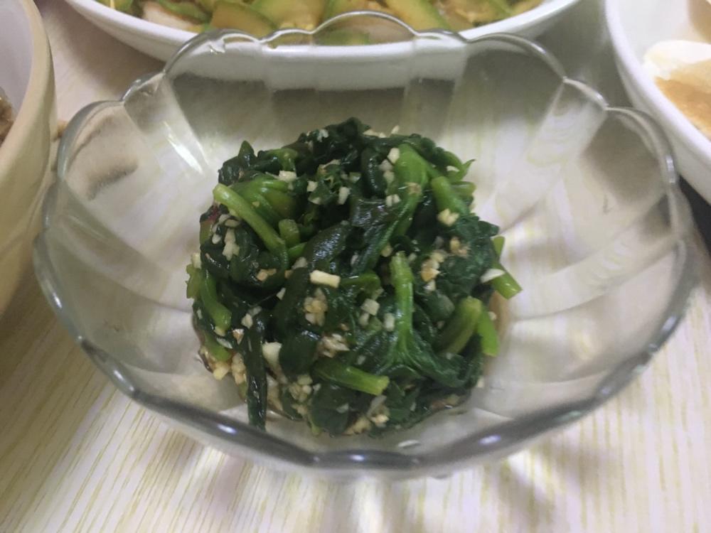 凉拌穿心莲
