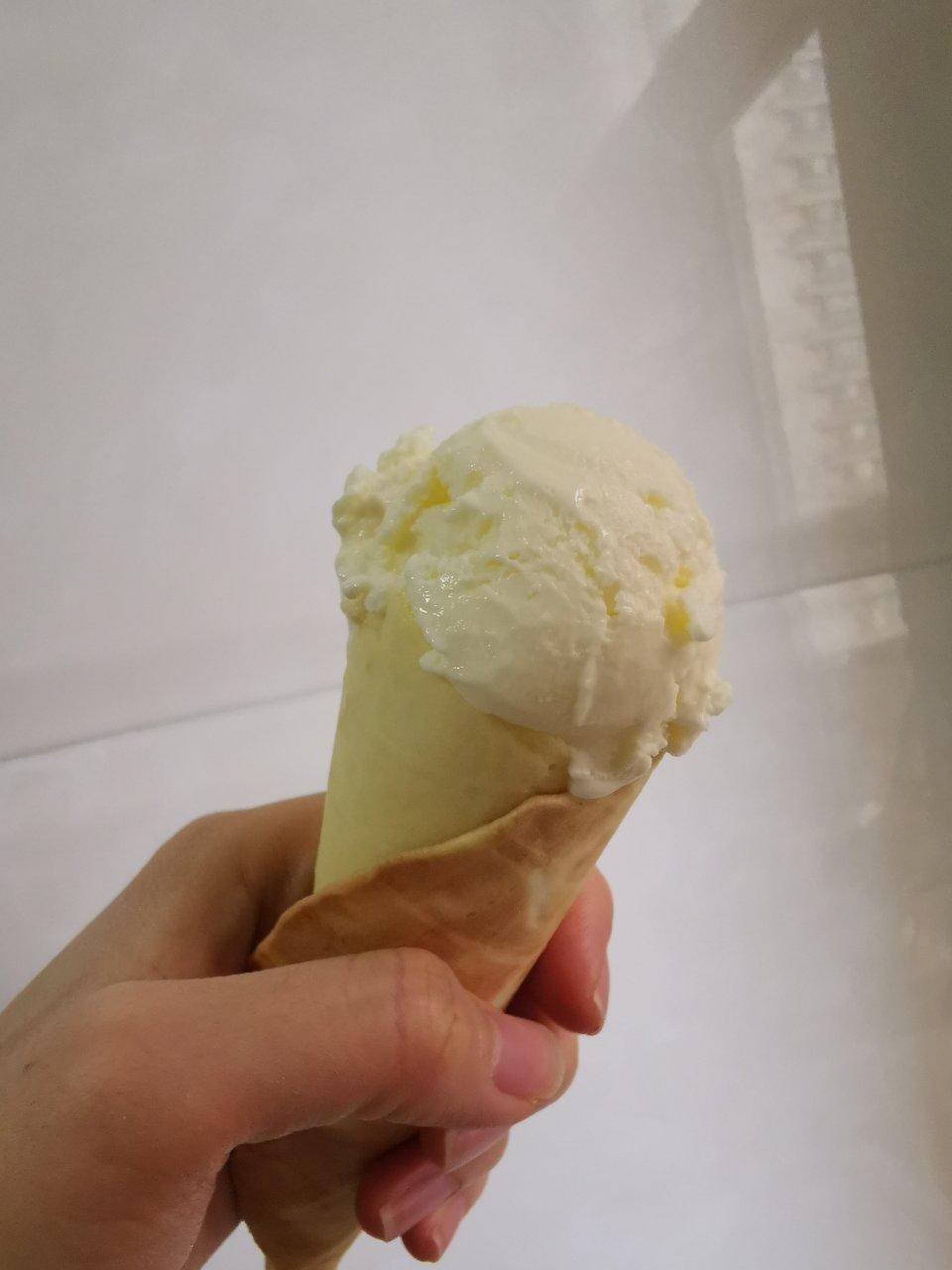 低脂版冰淇淋+减油脆甜筒