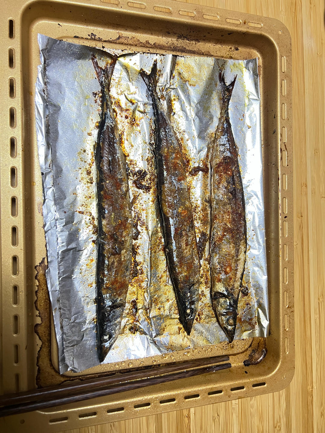 日本人教你做正宗料理之烤秋刀鱼