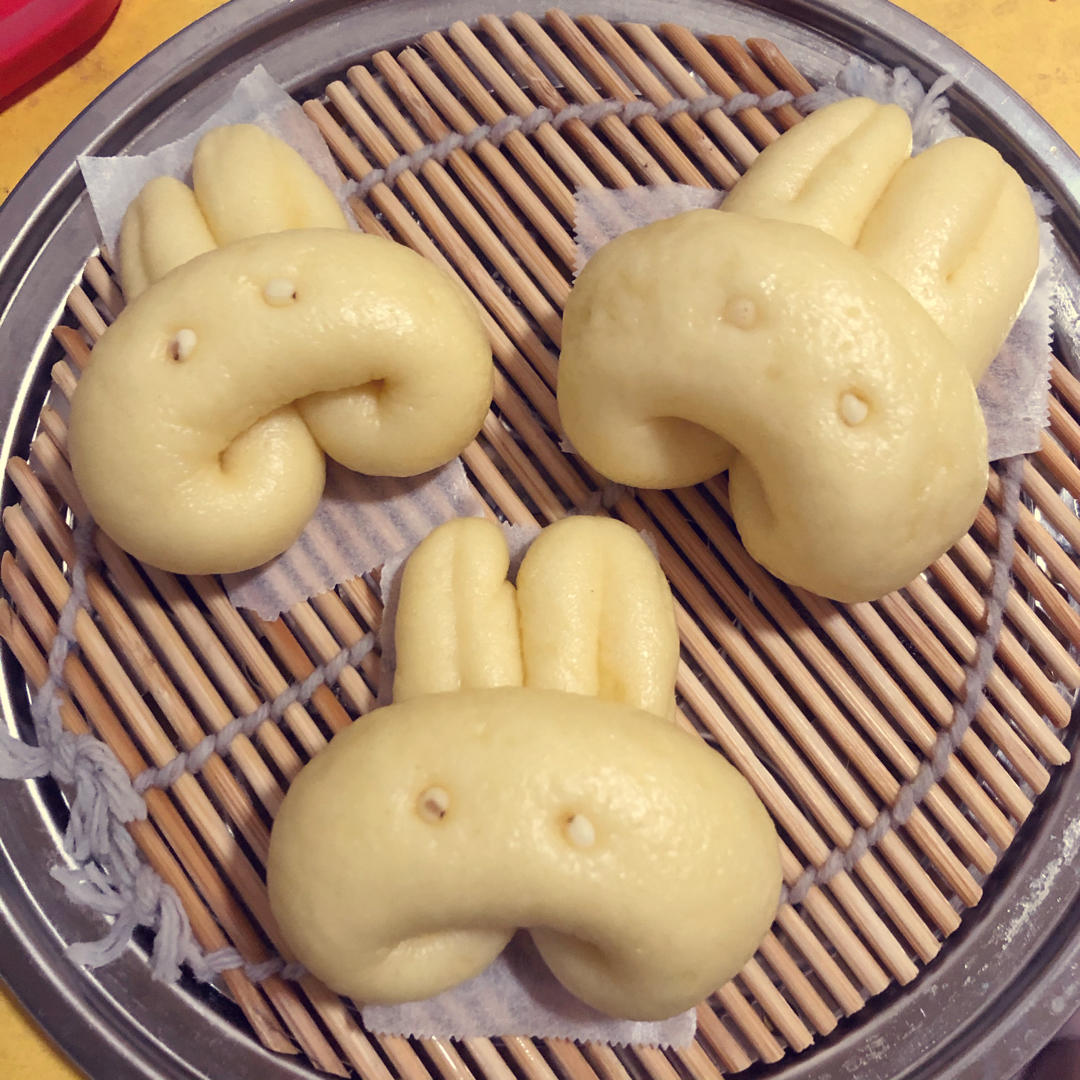 适合新手的蠢萌兔子馒头（面包机揉面）