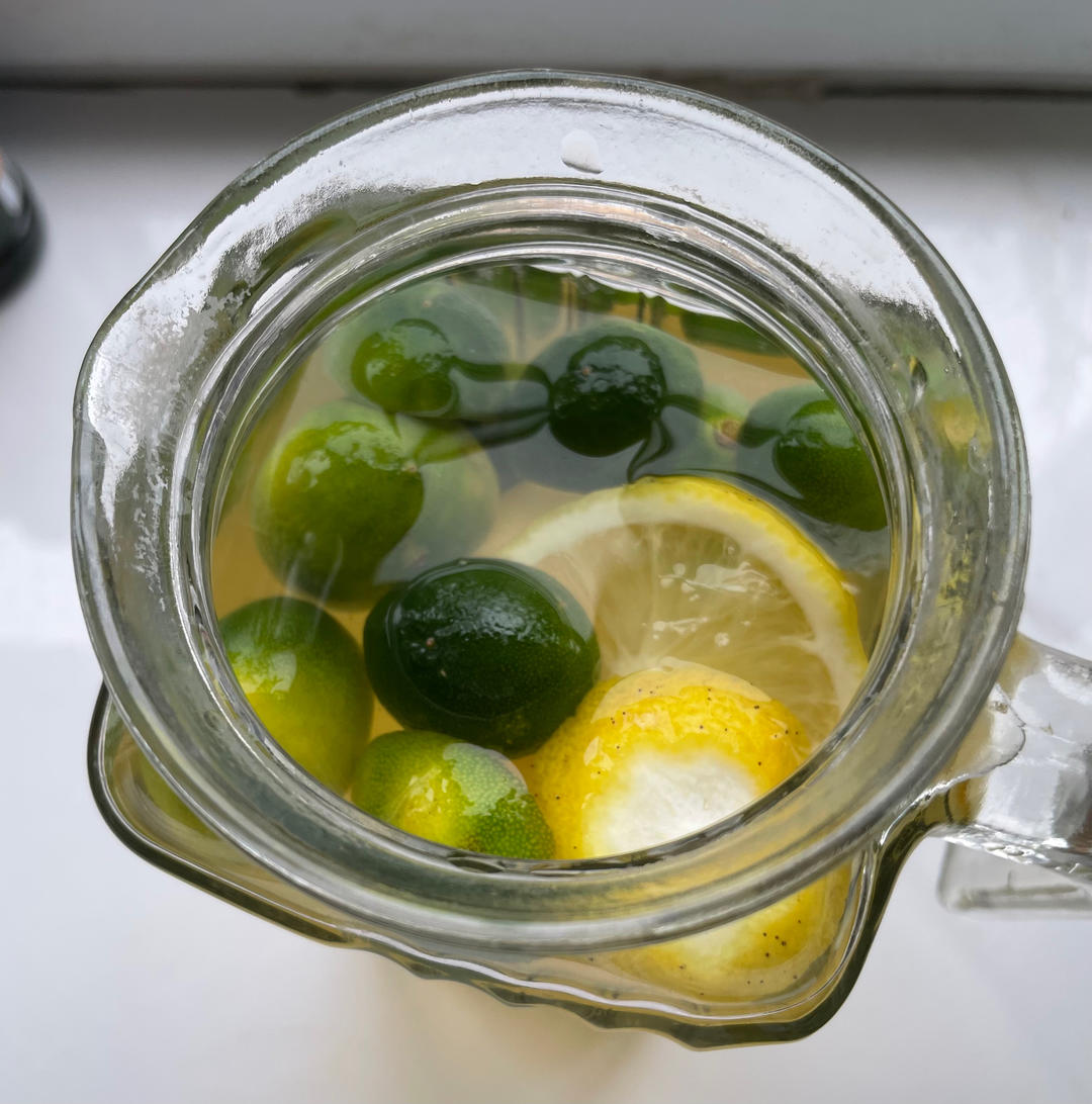 自制无敌好喝夏日解腻水果茶🍊完爆饮品店，新手百分百成功，试试就知道