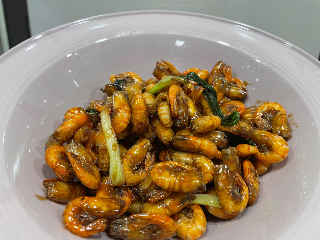 油爆河虾