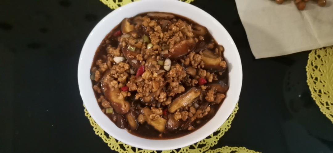 酱汁浓郁！超级下饭的家常菜肉末香菇