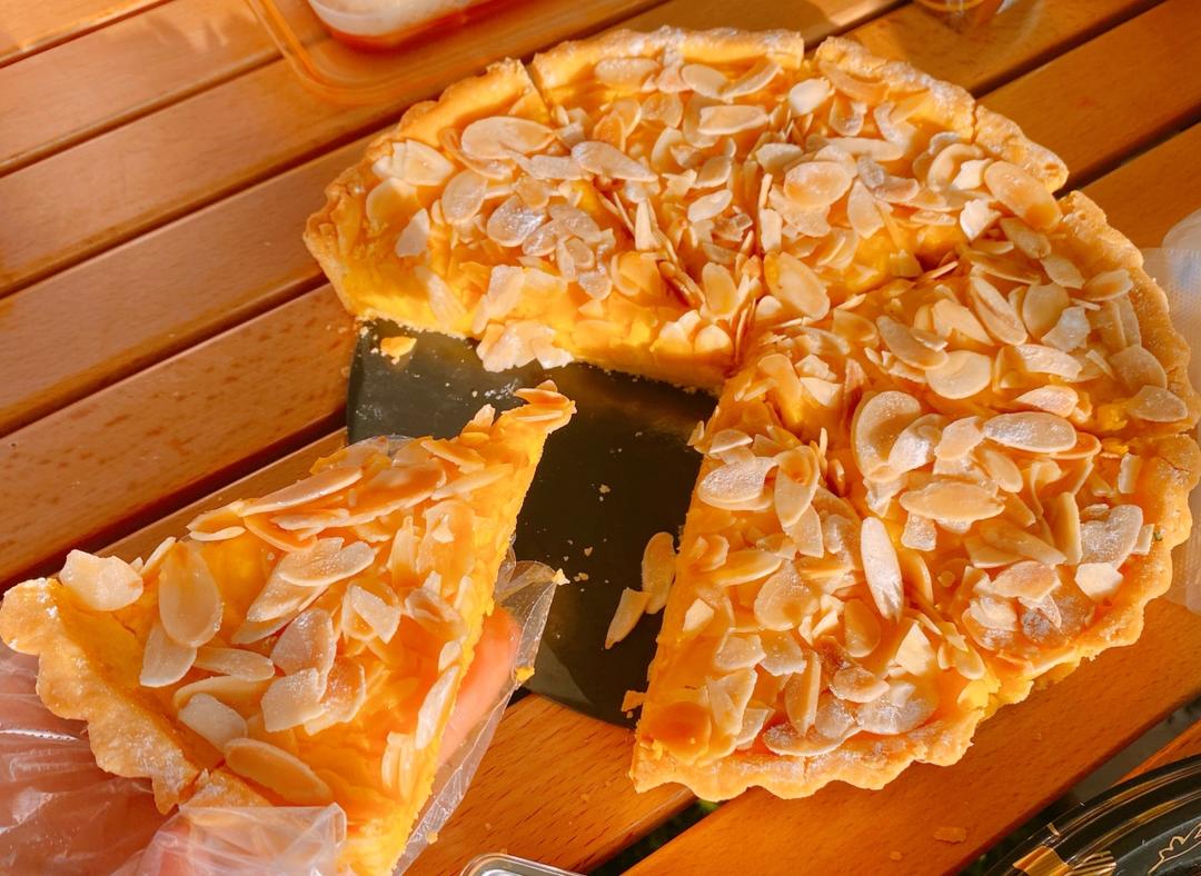 秋季时令小甜品——奶香南瓜派