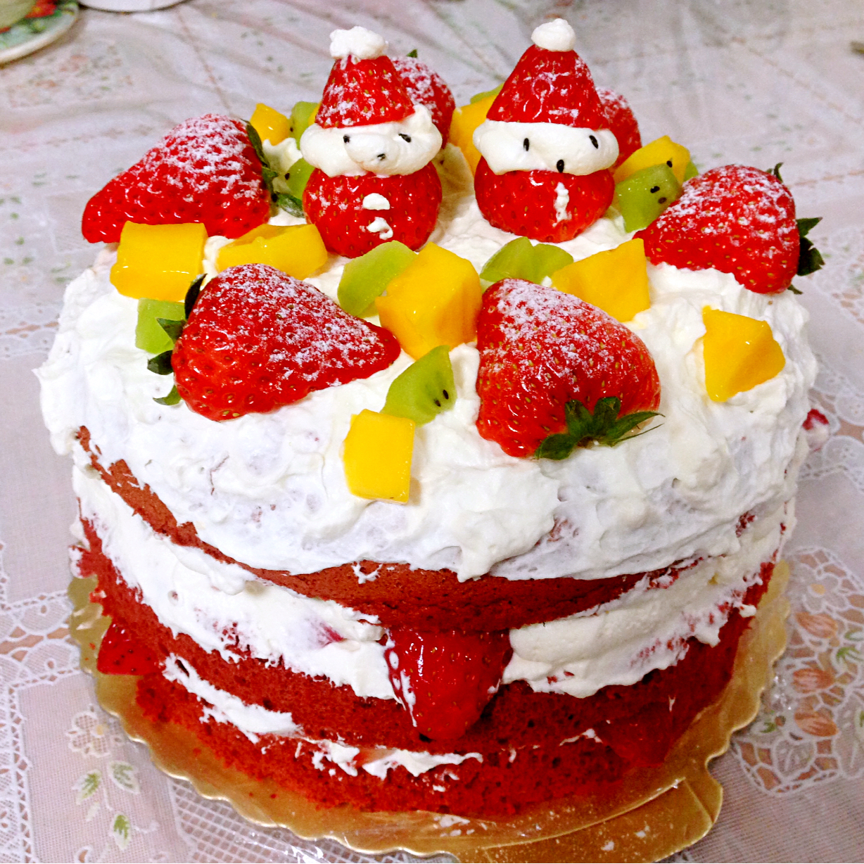 圣诞草莓雪人 红丝绒戚风裸蛋糕