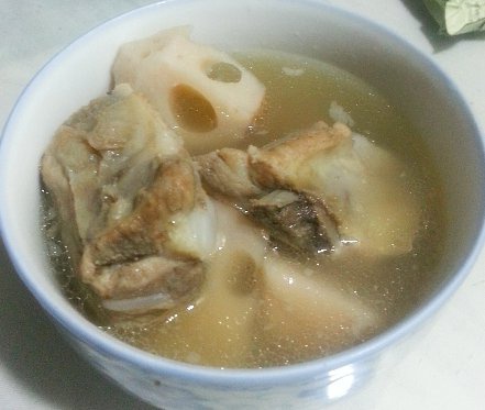 莲藕排骨汤