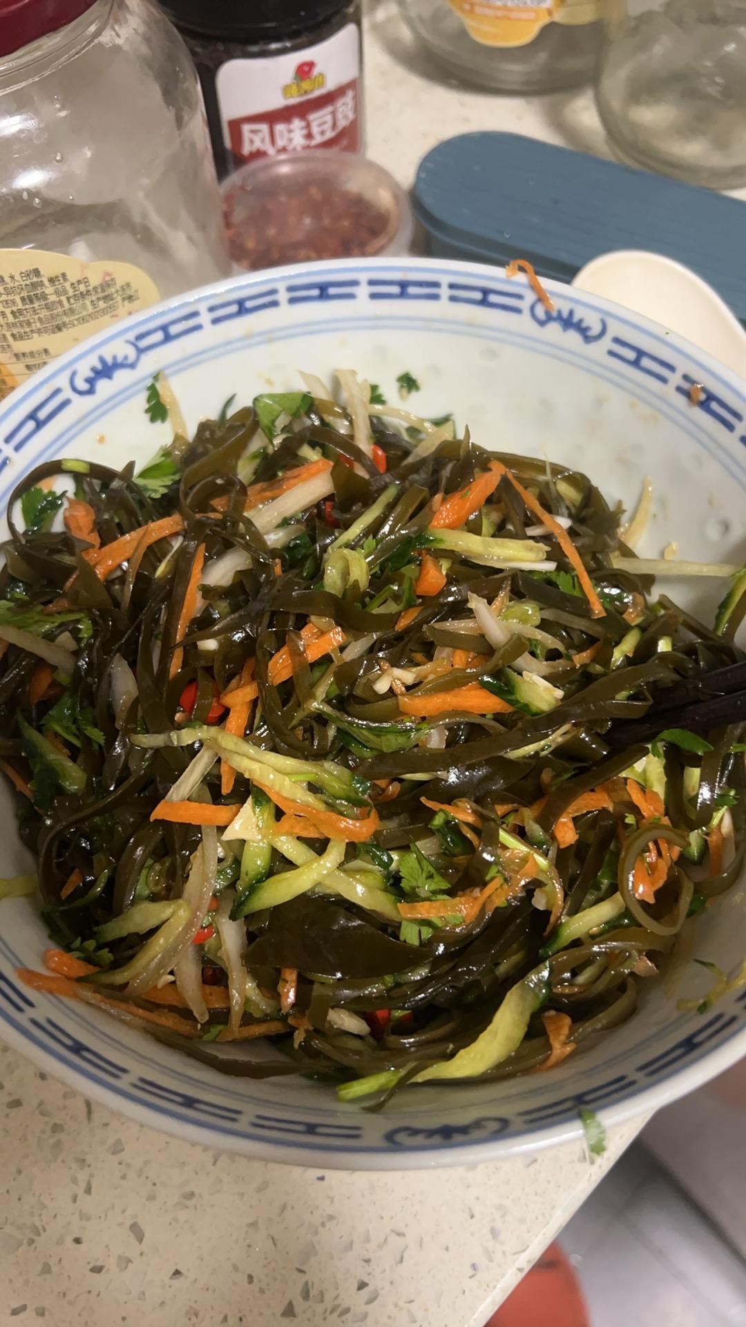 凉拌酸辣海带丝